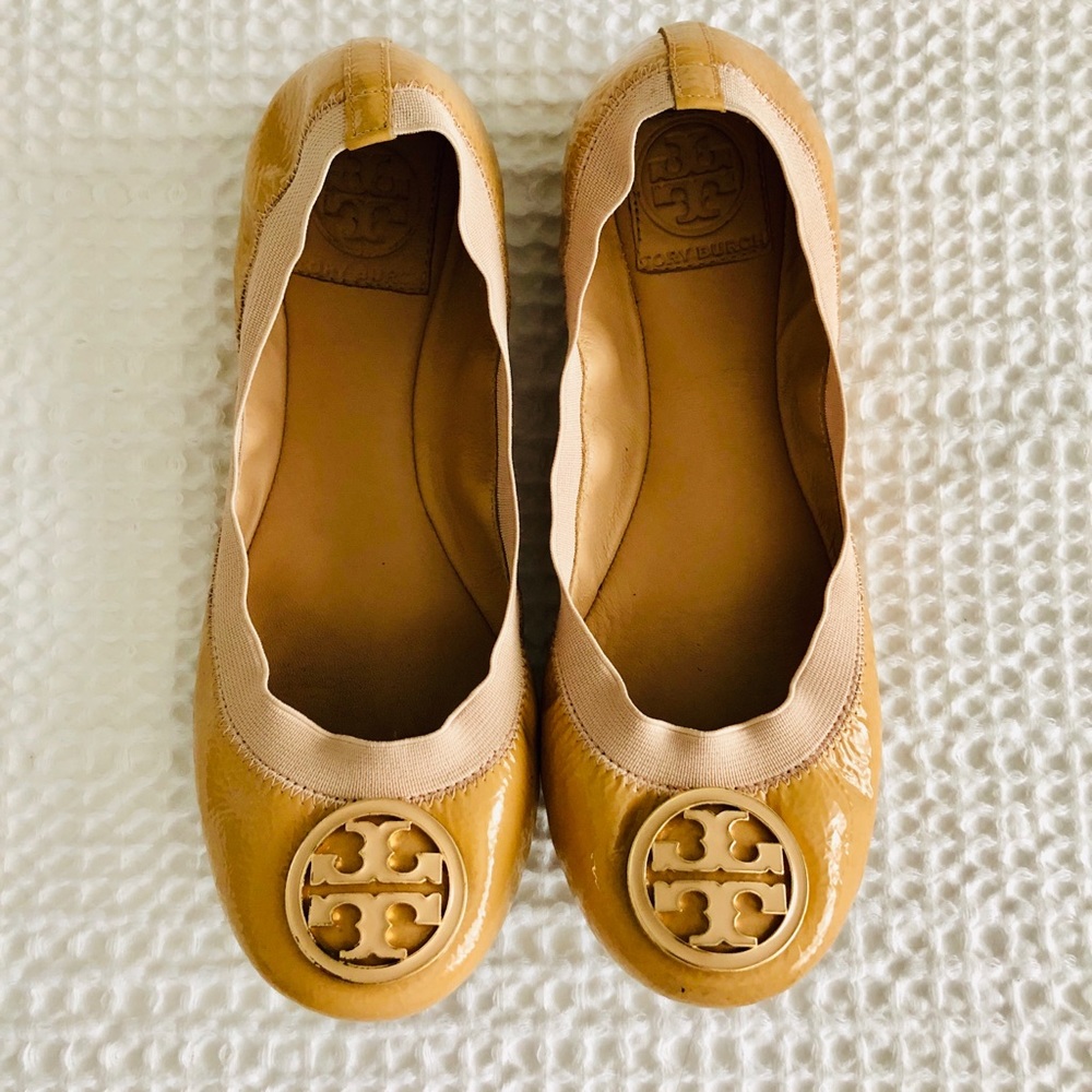 ❌SOLD❌Tory Burch Caroline Flat
